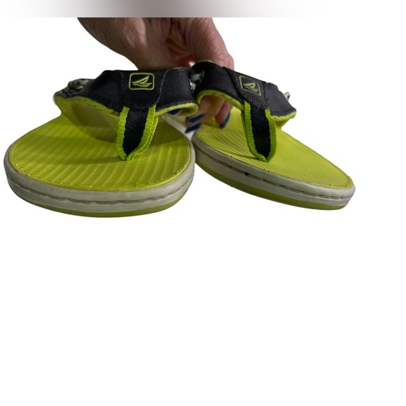 Sperry- flip flops- Lime Green / Black - size 6 - Picture 5 of 7